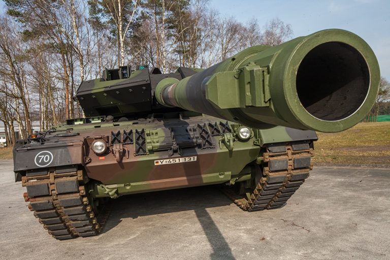 Finlanda va trimite trei tancuri Leopard 2 Ucrainei / Cehia a aprobat un nou ajutor militar