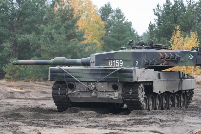 Germania permite pregătirea tanchiștilor ucraineni pentru Leopard 2 / Polonia a cerut autorizarea trimiterii de tancuri în Ucraina