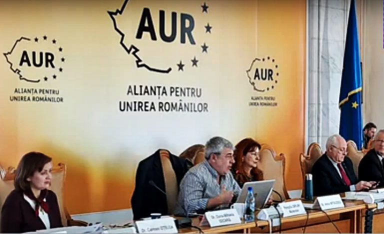 Medici români din ţară şi străinătate cer Colegiului Medicilor „o poziţie oficială fermă” în urma unei conferinţe AUR în care mai mulţi medici au contestat ideea de pandemie, vaccinarea ARNm şi eficienţa testelor