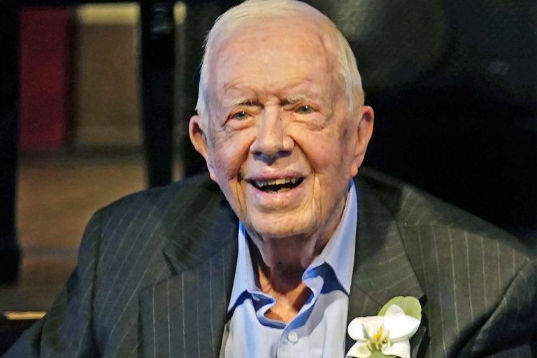 Fostul preşedinte american Jimmy Carter primeşte îngrijiri paliative la domiciliu