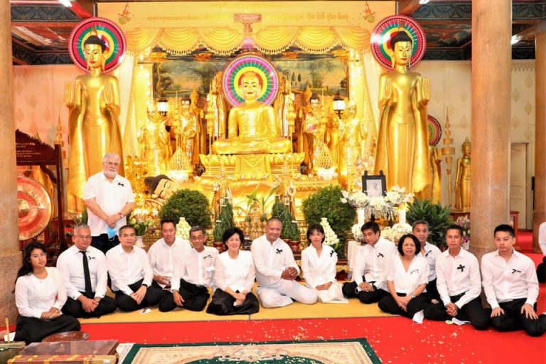 Familia regală a Cambodgiei și enigma cetățeanului suedez care s-a dat drept prinţ ”reînviat”