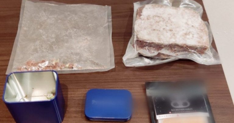 Cât au costat prăjiturile cu marijuana, aduse la petrecerea din Râmnicu Vâlcea, în urma căreia 15 invitaţi au ajuns la spital