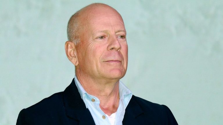 VIDEO | Demi Moore a publicat imagini de la aniversarea lui Bruce Willis