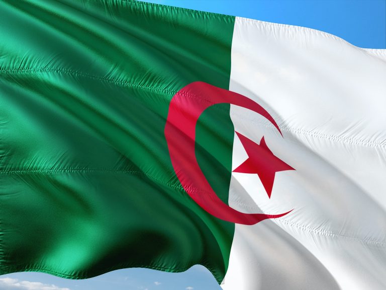 Algeria, o aliată tradiţională a Rusiei, îşi va redeschide Ambasada la Kiev
