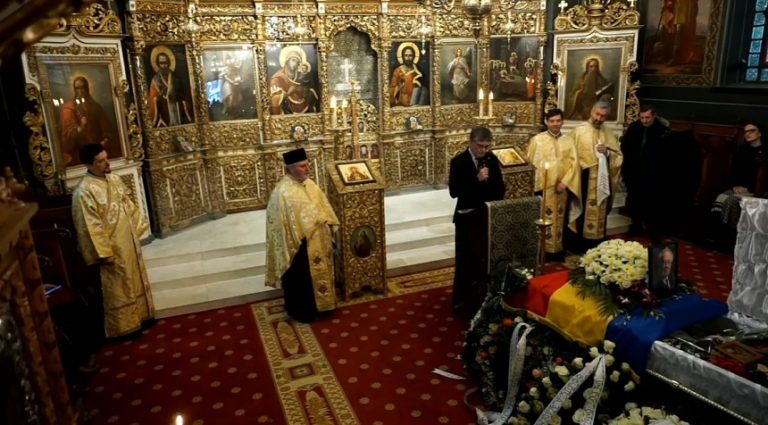 Mihai Şora a fost înmormântat cu onoruri militare pe Aleea Scriitorilor din Cimitirul Bellu