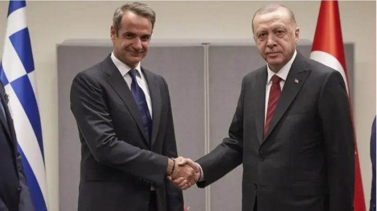 „Diplomația cutremurelor” | Premierul Greciei l-a sunat pe Erdogan şi a trimis o echipă de salvare în Turcia
