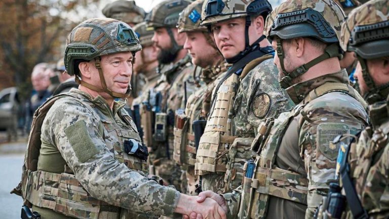 Gen. Sîrski: Înaintarea trupelor ucrainene la Bahmut este un prim succes, în timp ce apărarea oraşului continuă