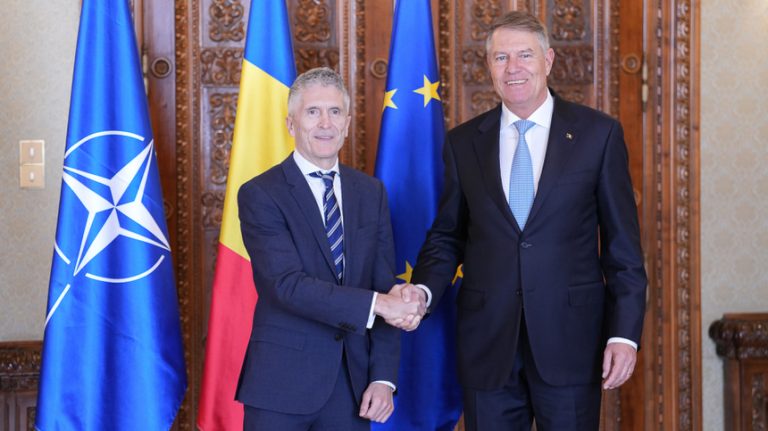 Klaus Iohannis a discutat cu ministrul de Interne al Spaniei despre aderarea României la Schengen