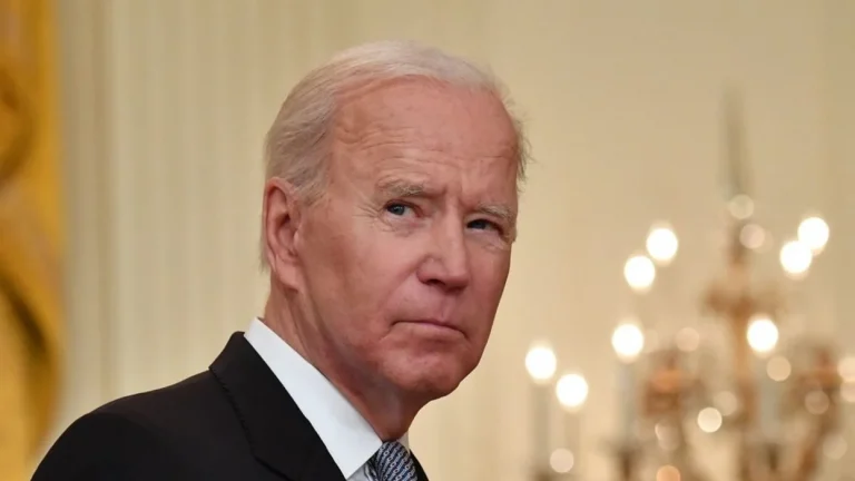 Biden enemy shot dead in FBI raid