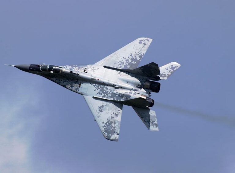 Slovacia a aprobat trimiterea de avioane de luptă MiG-29 în Ucraina