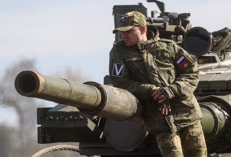 Ar putea Rusia să rămână fără tunuri mari?