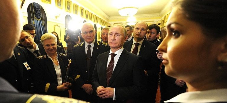 Război tăcut împotriva capitalului uman. Rușii lăsați moștenire de Rusia lui Putin: mai puțini, mai needucați, mai abrutizați