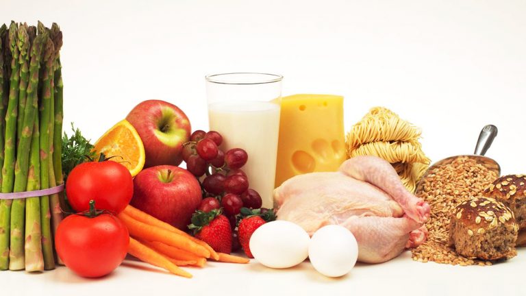 Un studiu la nivel mondial pune la îndoială recomandarea de a limita alimentele bogate în grăsimi