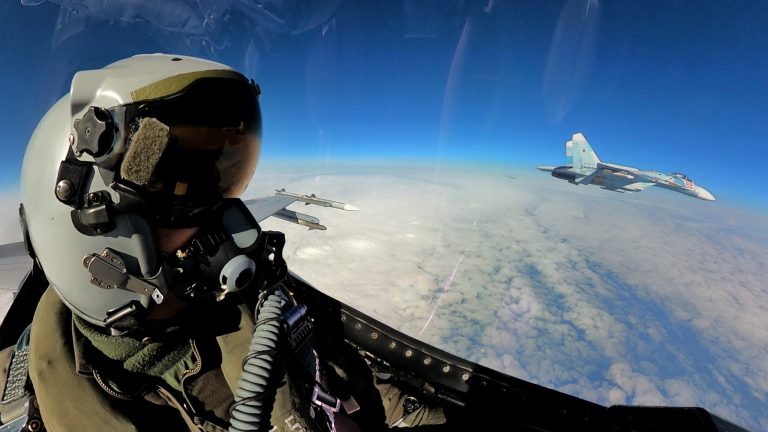 Grecia va antrena piloţi ucraineni pentru F-16