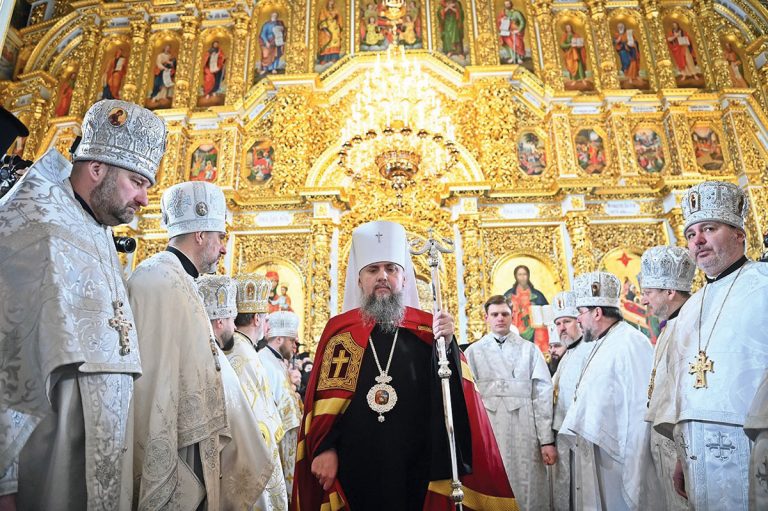 Ucraina îşi mută oficial Crăciunul de pe 7 ianuarie pe 25 decembrie