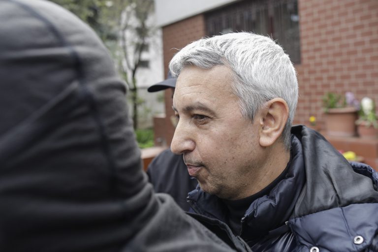 Dan Diaconescu scapă de condamnarea la opt ani de închisoare. Procesul pentru act sexual cu un minor, reluat de la zero