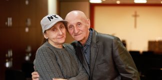 Alisa and her father Adam, two Ukrainians who found refuge in Romania after the Russian invasion. Photo: Elena Trofimchuk