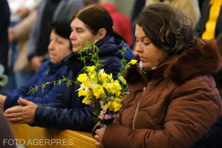Peste 2 milioane de români îşi sărbătoresc onomastica de Florii