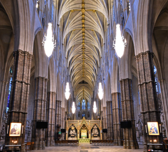 VIDEO |  Încoronarea regelui Charles. Westminster Abbey: Un mileniu de istorie strâns legată de regalitate