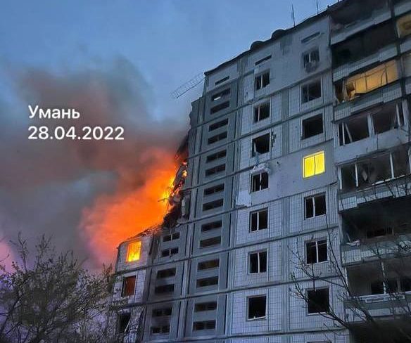 VIDEO | Explozii și alerte de raid aerian la Kiev şi în alte oraşe din Ucraina. Cel puţin cinci morţi