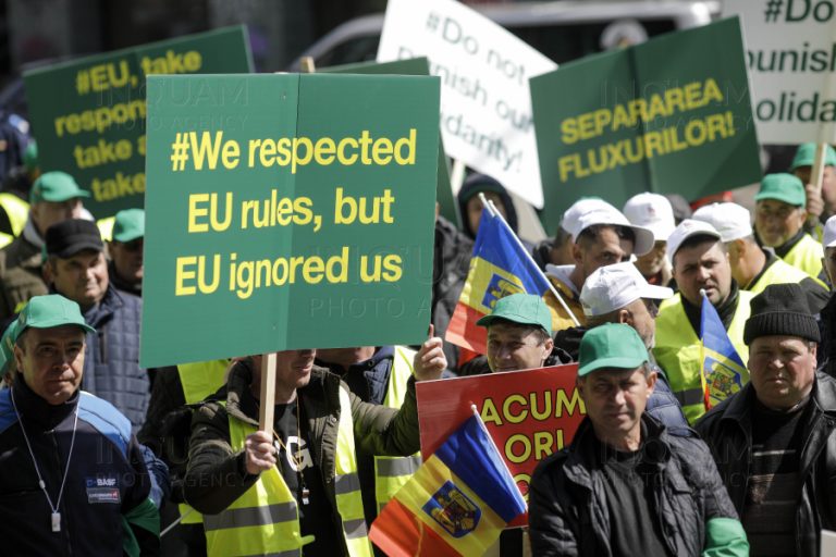 Romanian farmers protest cheap Ukrainian grain, demand more EU compensation