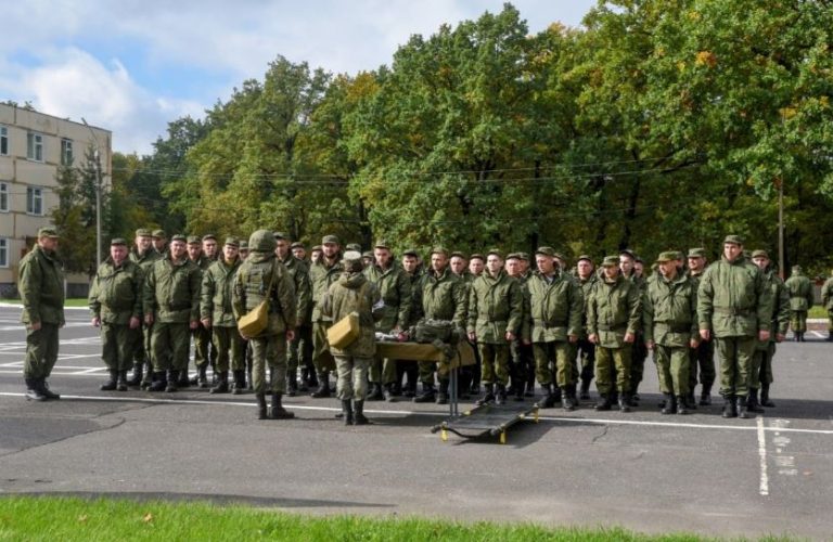 Rusia extinde vârsta maximă de mobilizare militară cu cel puţin cinci ani