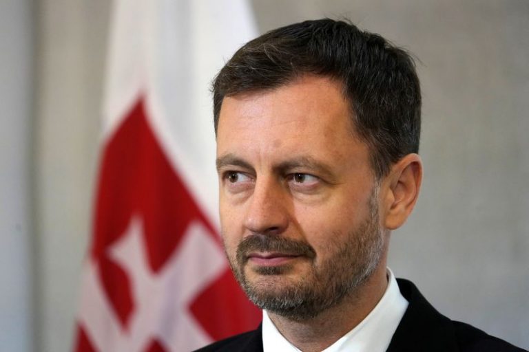 Premierul Slovaciei şi-a anunţat demisia