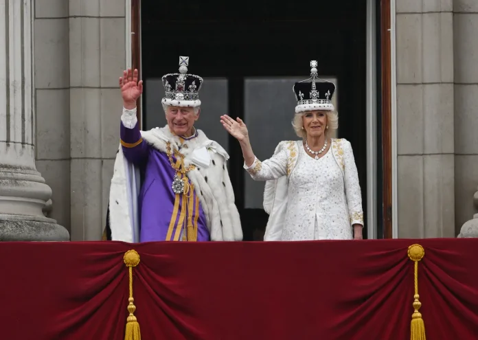 Regele Charles și regina consoartă