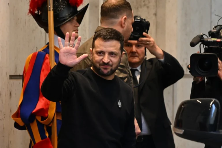 Zelenski este aşteptat la Paris duminică seară – presă