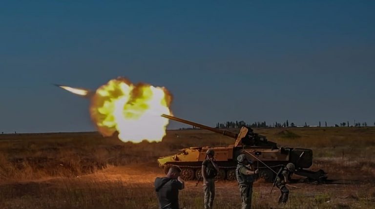 Kievul anunță că armata rusă încearcă să-şi continue ofensiva la vest de Avdiivka