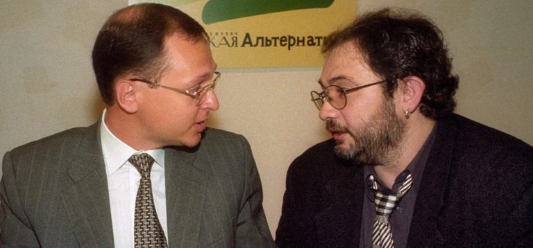 „Pocăința” unui tehnolog politic din Rusia post-sovietică. Ce sunt „temnik” și cum au contribuit acestea la cimentarea putinismului