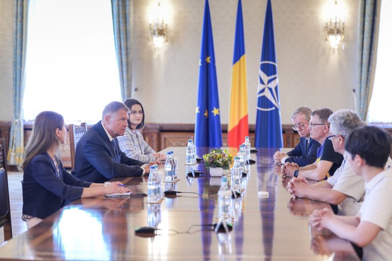 Liderii sindicaliştilor din educaţie, după discuţiile cu preşedintele Iohannis: A promis că se va implica, se oferă să gireze un acord între guvernanţi şi sindicalişti