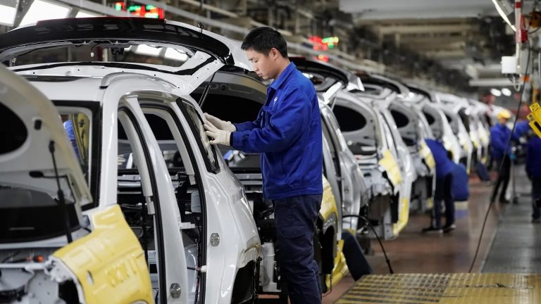 Cum a devenit China cel mai mare exportator mondial de autoturisme