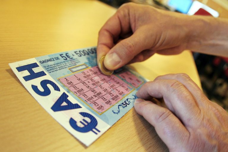 Un refugiat ucrainean a câştigat 500.000 de euro la loteria din Belgia