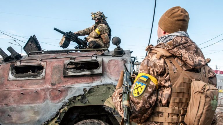 Soldaţii ucraineni instruiţi de Suedia sunt ”pregătiţi pentru front”