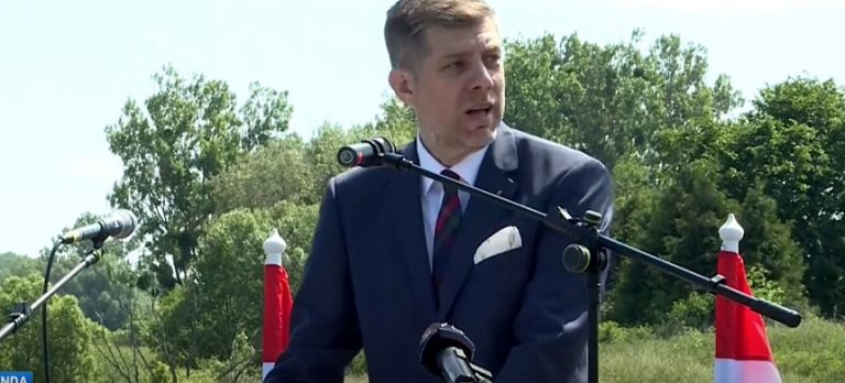 Secretar de stat al premierului Viktor Orban: Am decis să începem reunificarea naţiunii, maghiarii care trăiesc în străinătate vor deveni din nou membri cu drepturi depline ai naţiunii