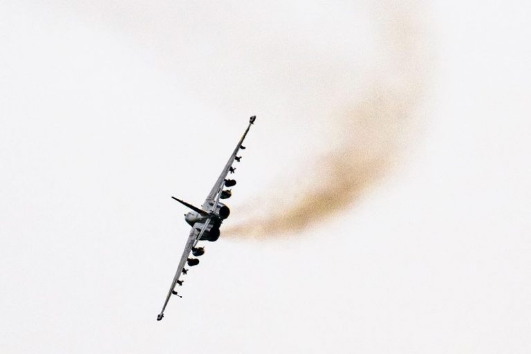 Ucraina anunță doborârea unei rachete de croazieră și a 20 de drone / Rușii susțin că au doborât 9 drone în Crimeea