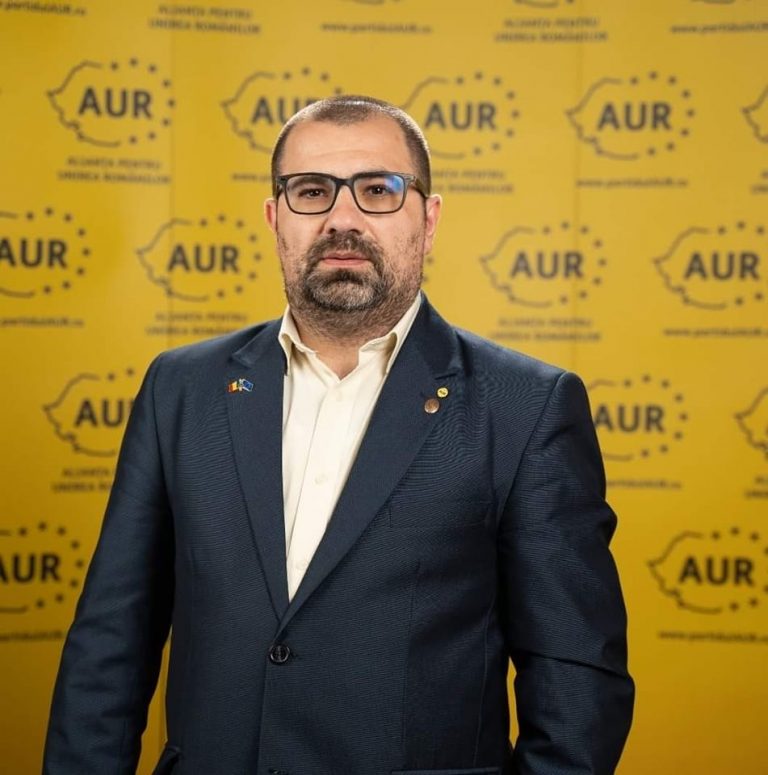 Deputat AUR, acuzat că a sunat noaptea mai mulți deputați PSD, i-a înjurat și i-a amenințat