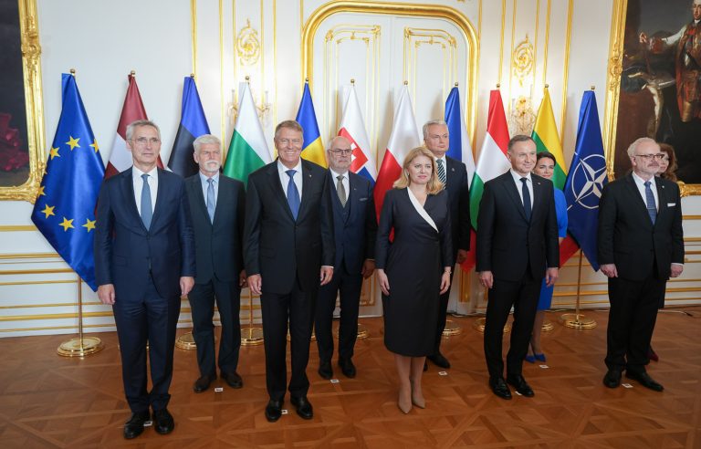 Declaraţia Liderilor Formatului București 9 (B9). „Susţinem cu fermitate aspiraţiile euroatlantice ale Ucrainei şi reiterăm deciziile de la Bucureşti 2008”