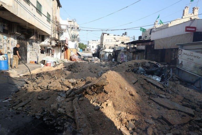 Forțele israeliene se retrag din oraşul Jenin din Cisiordania, după cea mai mare operaţiune militară din ultimii ani