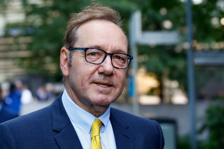 Actorul Kevin Spacey, declarat nevinovat, chiar de ziua lui, în procesul de la Londra în care patru bărbaţi îl acuzau de agresiuni sexuale