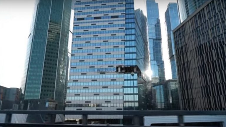 VIDEO | Aeroportul Vnukovo, închis temporar după ce mai multe drone ucrainene au atacat Moscova