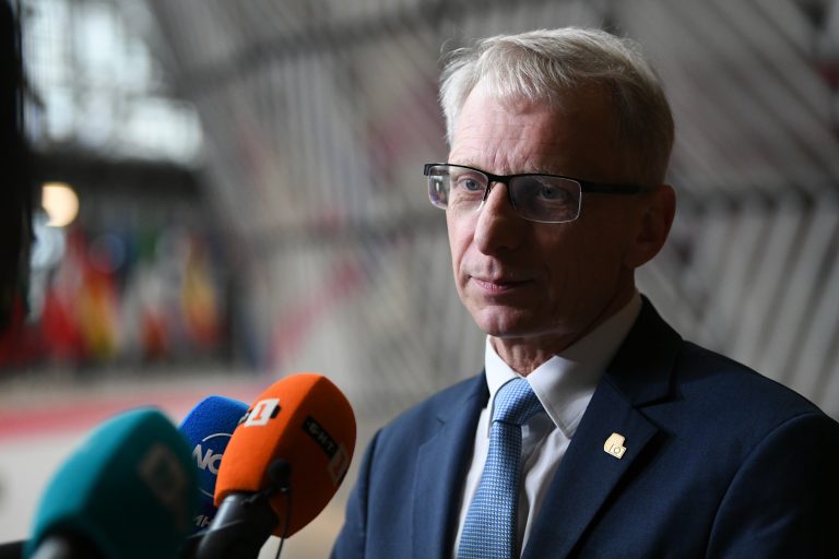 Bulgaria ar putea rata intrarea în zona euro în 2025, potrivit premierului Denkov