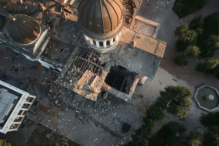 UNESCO a condamnat bombardamentele rusești împotriva patrimoniului Ucrainei