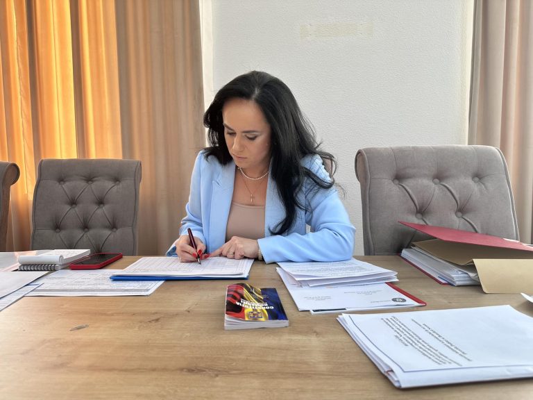 Ministrul Muncii: În noua lege a salarizării, sporurile să fie de maximum 20% / Să nu mai fie categorii de beneficiari care primesc venituri mai mari decât preşedintele
