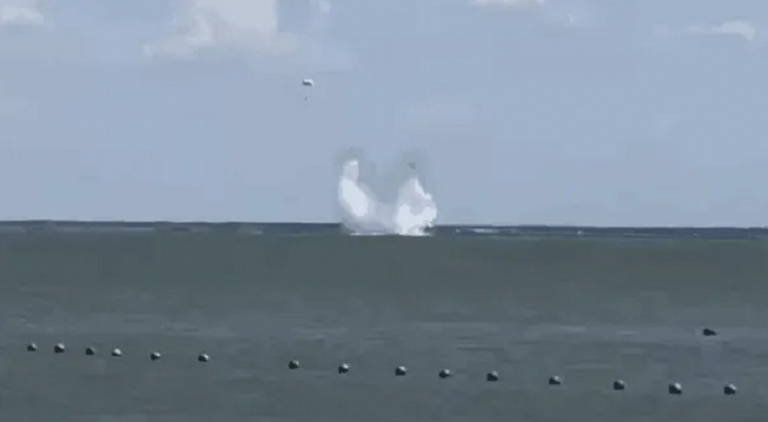 VIDEO | Pilot rus, mort după ce s-a prăbuşit cu avionul Suhoi în timpul unui antrenament