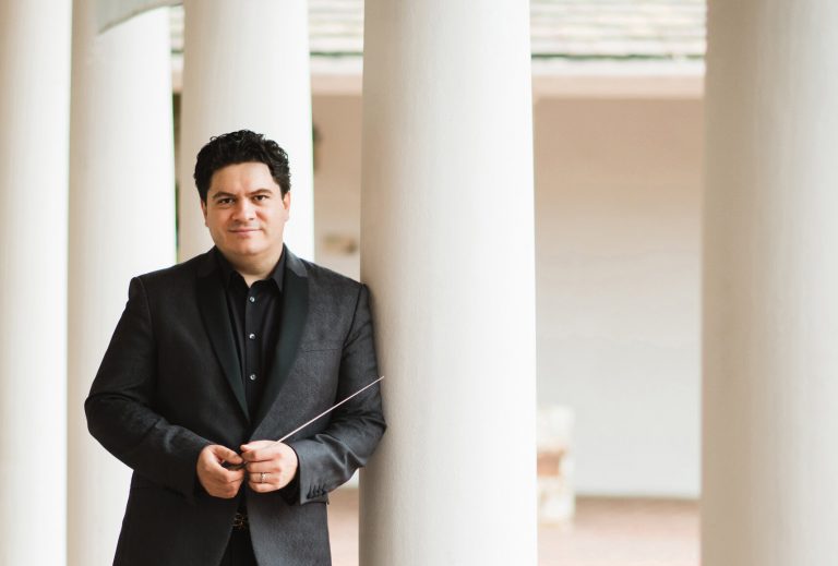 Cristian Măcelaru dirijează Simfonia a III-a de George Enescu, într-un concert aniversar la Paris