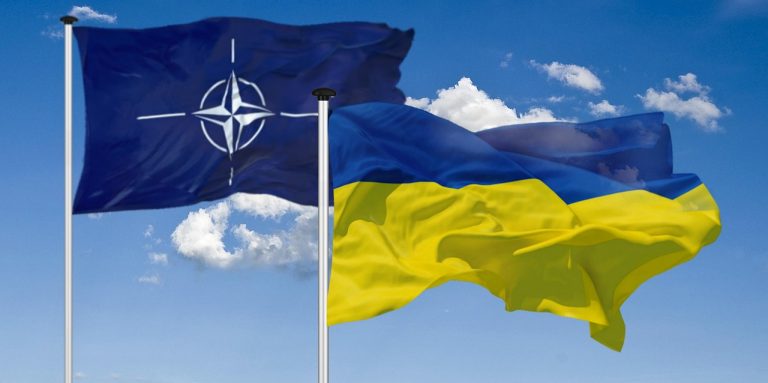 Ministrul olandez al Apărării afirmă că NATO ar trebui să convină asupra condiţiilor pentru invitarea Ucrainei