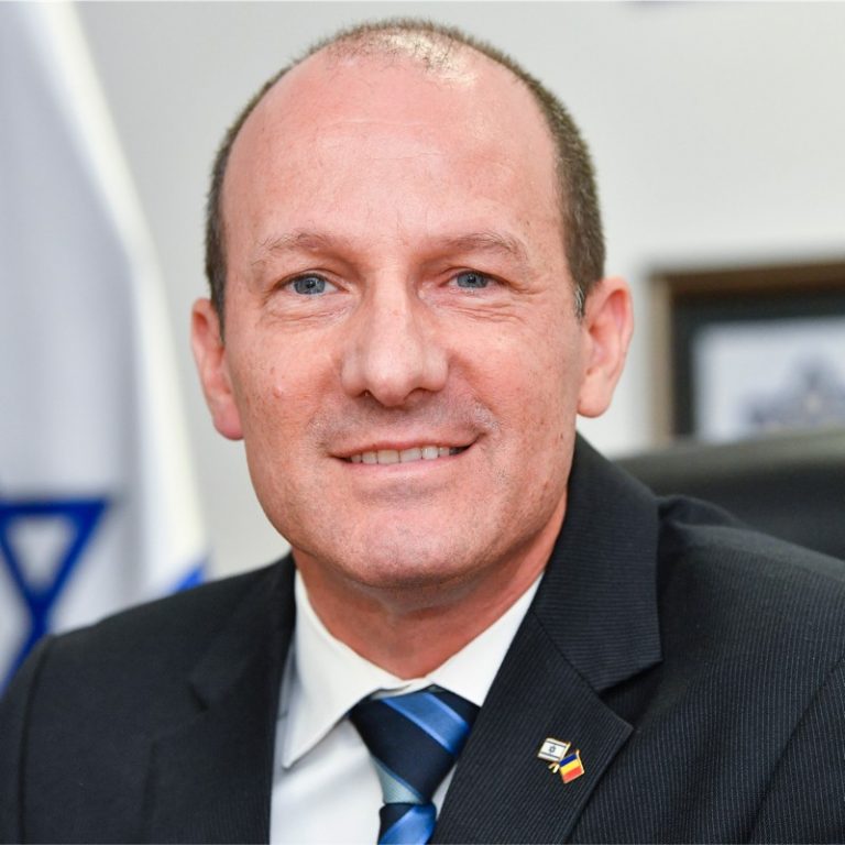 Ambasada Israelului: Întrevederea ambasadorului Reuven Azar cu liderul AUR George Simion a avut loc pentru a sprijini lupta împotriva antisemitismului