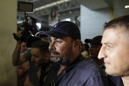 Darius Vâlcov a ajuns în ţară și va fi dus la penitenciarul Rahova